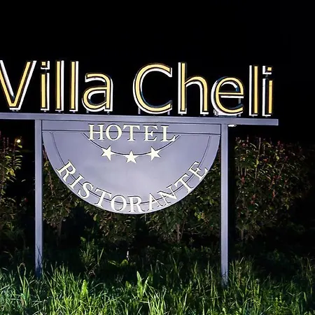 Cheli Lucca