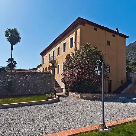 Hotel Cheli Lucca